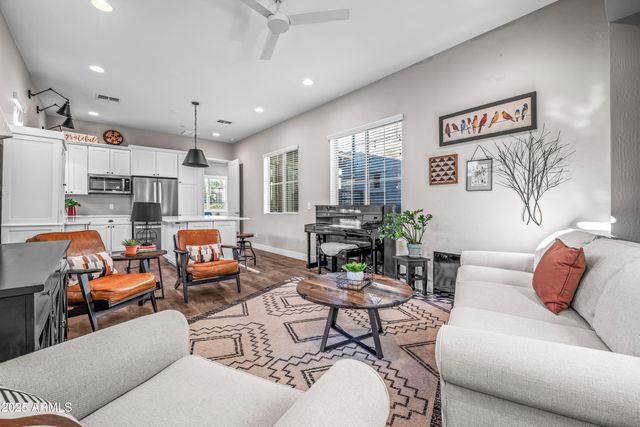 22211 N 31ST Street, Phoenix, AZ 85050