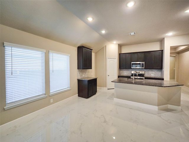 20230 Rainflower Bay Lane, Richmond, TX 77407
