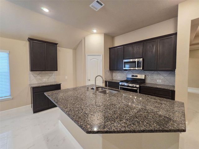 20230 Rainflower Bay Lane, Richmond, TX 77407