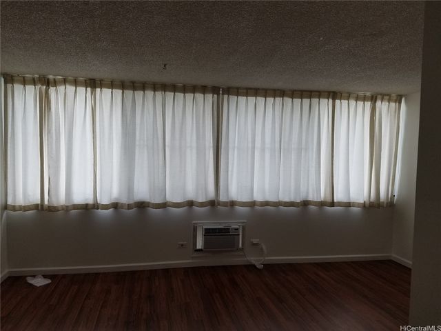1560 Kanunu Street 618, Honolulu, HI 96814