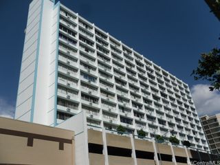 1560 Kanunu Street 618, Honolulu, HI 96814