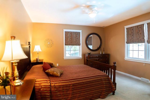 29 SYLVAN DR, Lock Haven, PA 17745