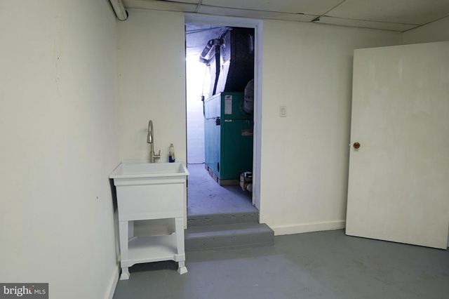 29 SYLVAN DR, Lock Haven, PA 17745