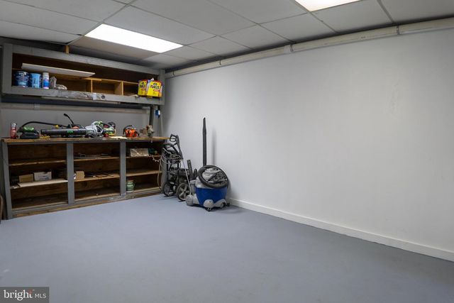 29 SYLVAN DR, Lock Haven, PA 17745