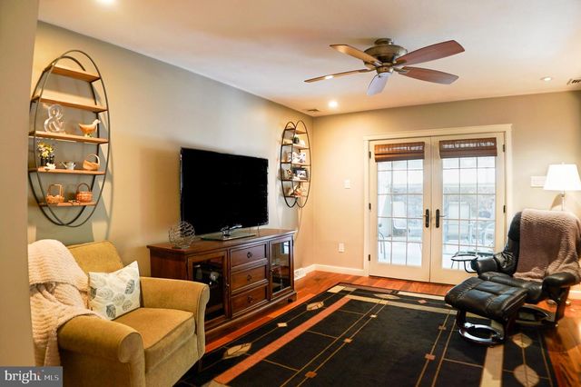 29 SYLVAN DR, Lock Haven, PA 17745