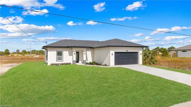 837 Colyer ST E, Lehigh Acres, FL 33974