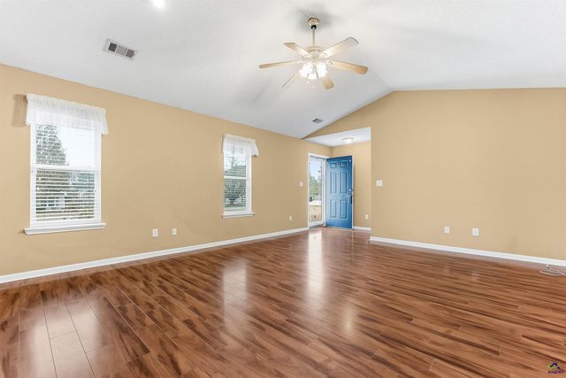 102 Muirfield Lane, Byron, GA 31008