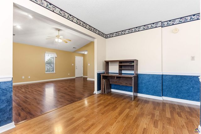 102 Muirfield Lane, Byron, GA 31008