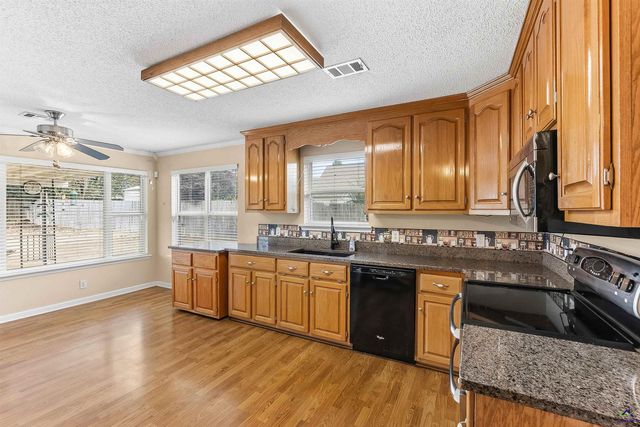 102 Muirfield Lane, Byron, GA 31008