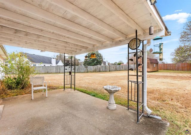 102 Muirfield Lane, Byron, GA 31008