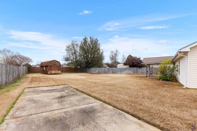 102 Muirfield Lane, Byron, GA 31008