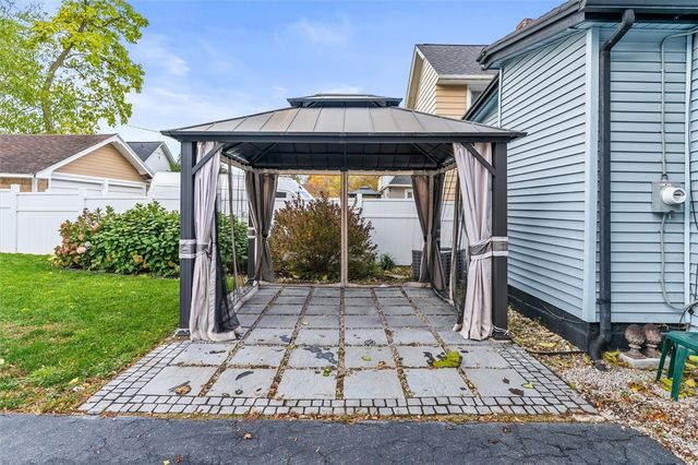 255 Versailles Road, Rochester, NY 14621