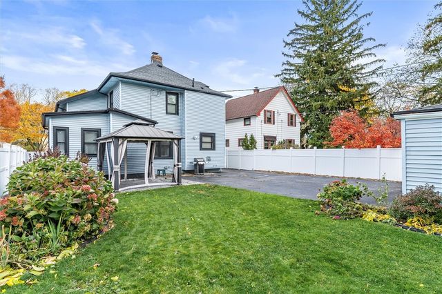 255 Versailles Road, Rochester, NY 14621