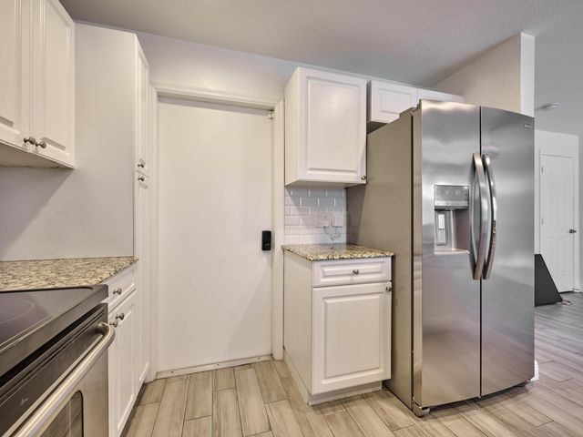 6725 Old Farm Trail, Boynton Beach, FL 33437
