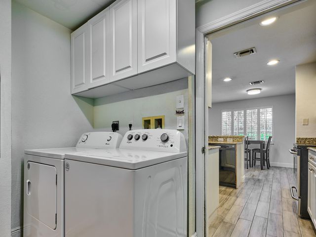 6725 Old Farm Trail, Boynton Beach, FL 33437