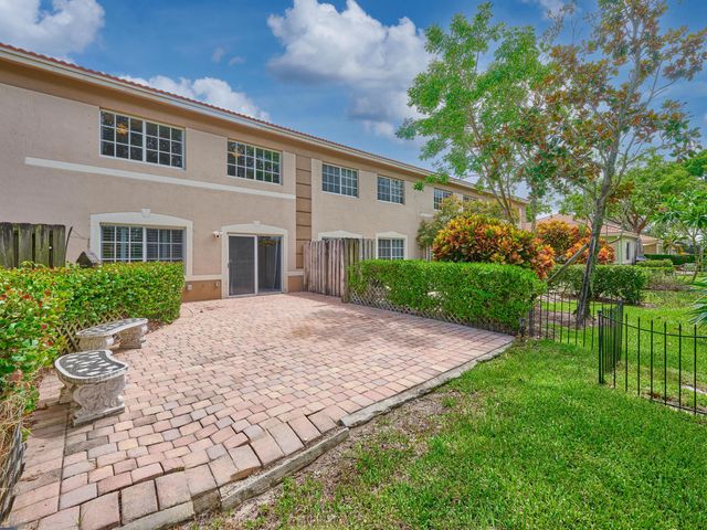 6725 Old Farm Trail, Boynton Beach, FL 33437