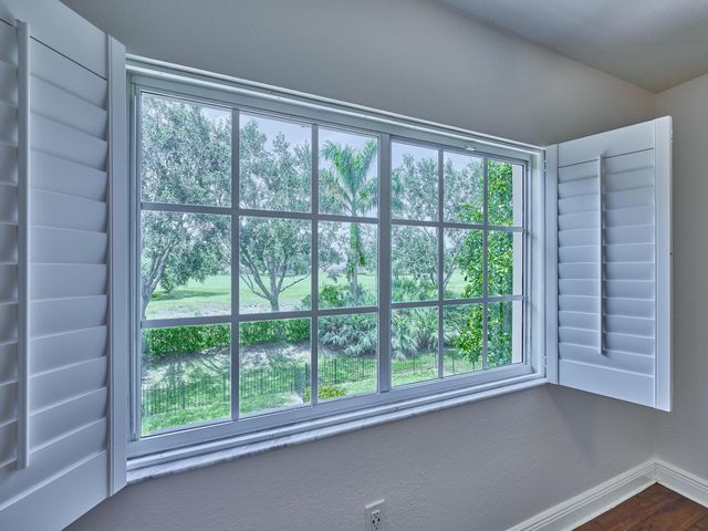 6725 Old Farm Trail, Boynton Beach, FL 33437