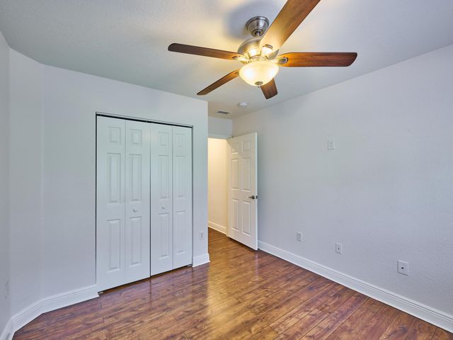 6725 Old Farm Trail, Boynton Beach, FL 33437