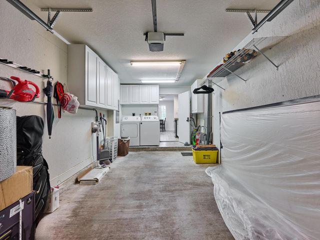 6725 Old Farm Trail, Boynton Beach, FL 33437