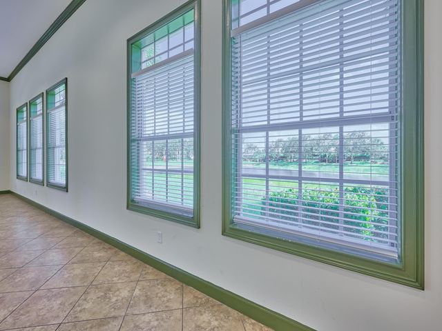 6725 Old Farm Trail, Boynton Beach, FL 33437