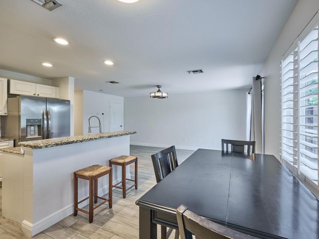 6725 Old Farm Trail, Boynton Beach, FL 33437