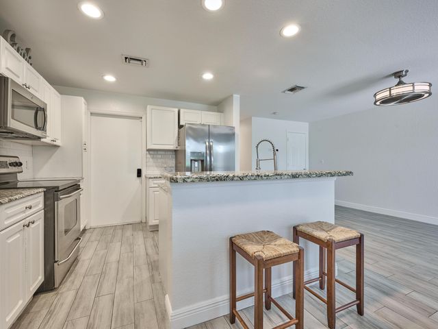 6725 Old Farm Trail, Boynton Beach, FL 33437