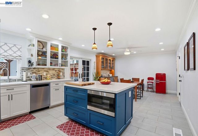 4231 Dubhe Ct, Concord, CA 94521