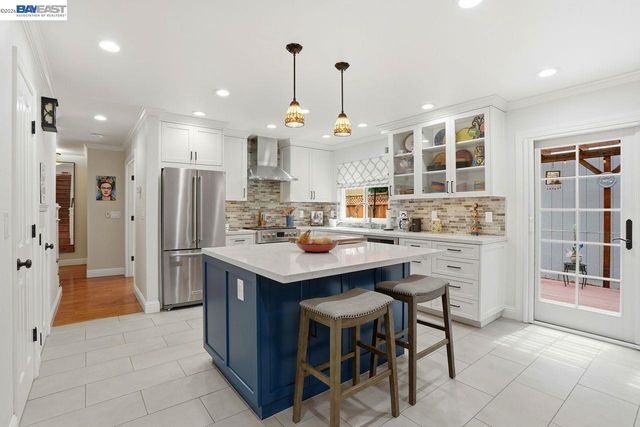 4231 Dubhe Ct, Concord, CA 94521