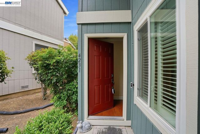4231 Dubhe Ct, Concord, CA 94521