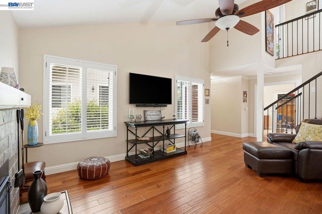 4231 Dubhe Ct, Concord, CA 94521
