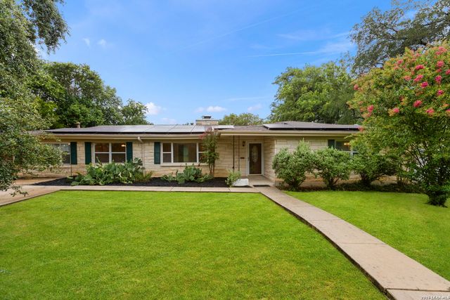 117 BRYKER DR, Terrell Hills, TX 78209