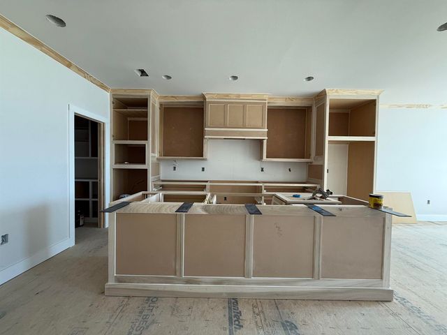 43 Mountain Brook Road, Little Rock, AR 72223