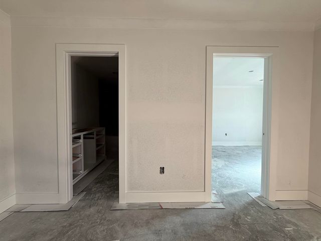 43 Mountain Brook Road, Little Rock, AR 72223