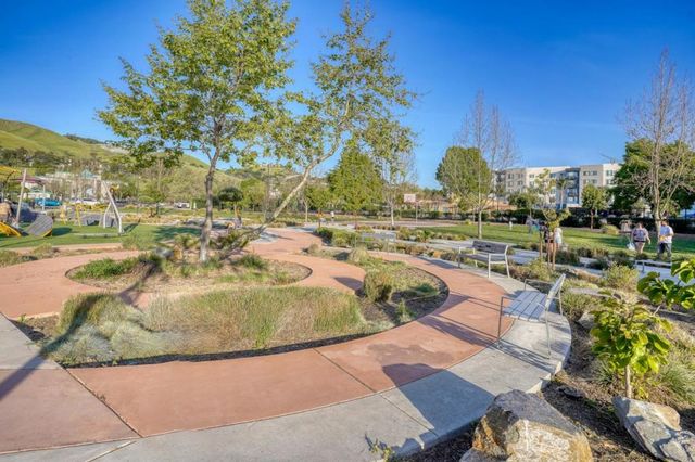 29243 Hub Court, Hayward, CA 94544