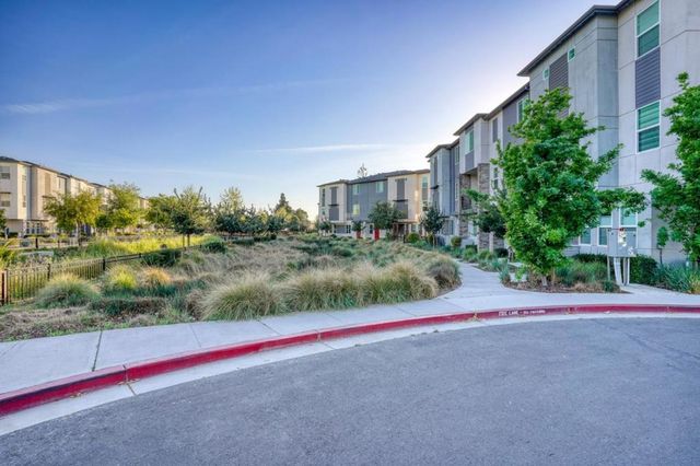 29243 Hub Court, Hayward, CA 94544