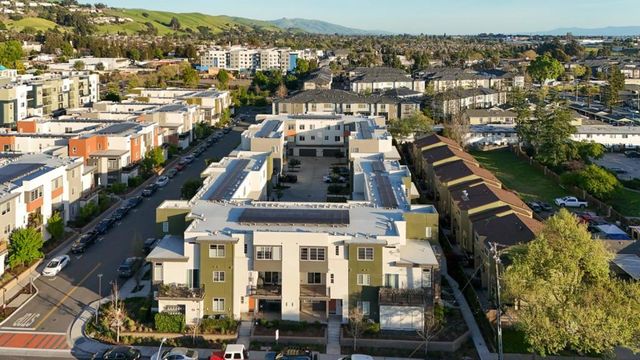 29243 Hub Court, Hayward, CA 94544