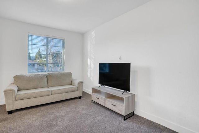 29243 Hub Court, Hayward, CA 94544