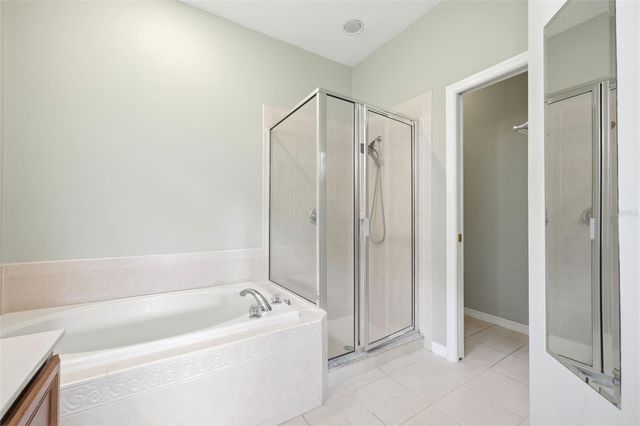5016 BRIDGEWAY LANE, Lutz, FL 33558