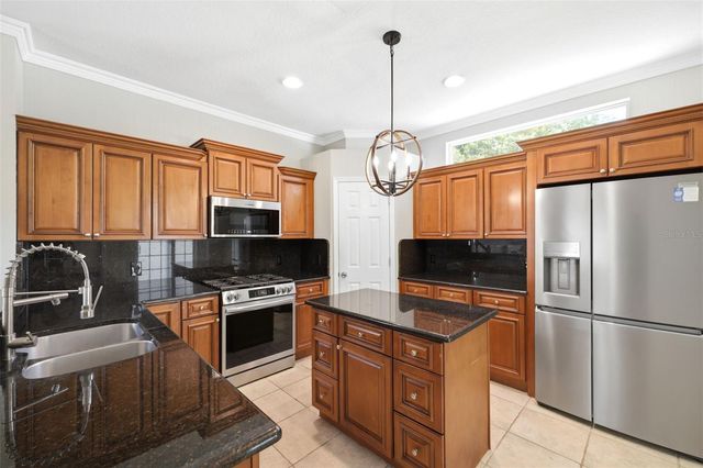 5016 BRIDGEWAY LANE, Lutz, FL 33558