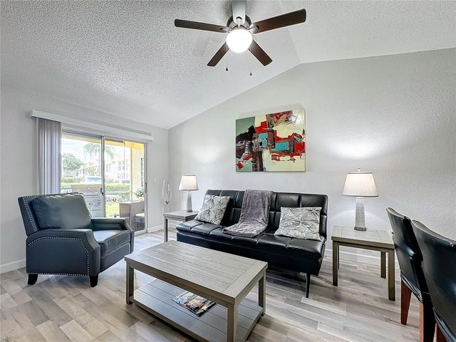 3202 QUEEN PALMS COURT, Kissimmee, FL 34747