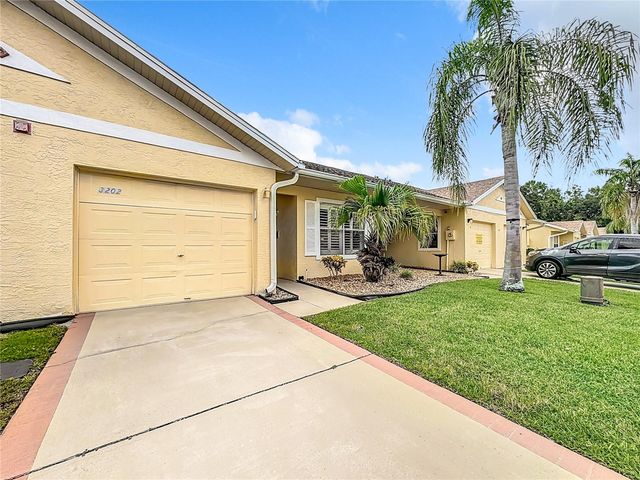 3202 QUEEN PALMS COURT, Kissimmee, FL 34747