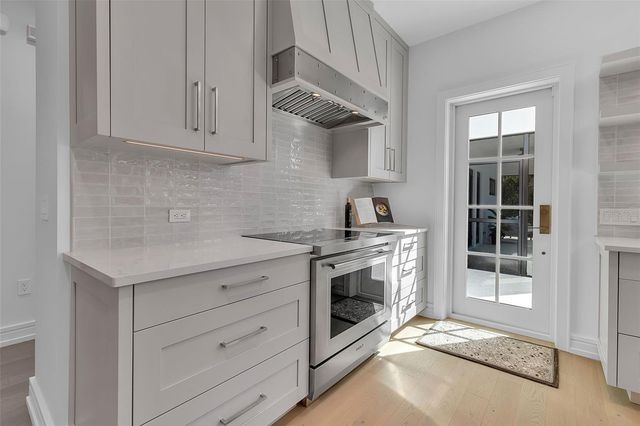 943 POMELO PLACE, Sarasota, FL 34236