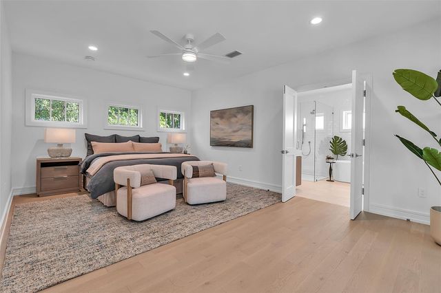 943 POMELO PLACE, Sarasota, FL 34236