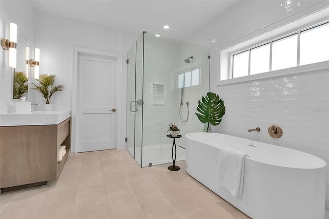 943 POMELO PLACE, Sarasota, FL 34236