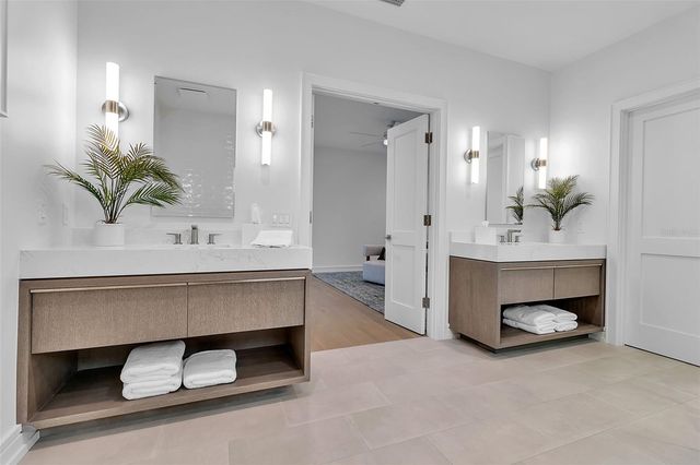 943 POMELO PLACE, Sarasota, FL 34236