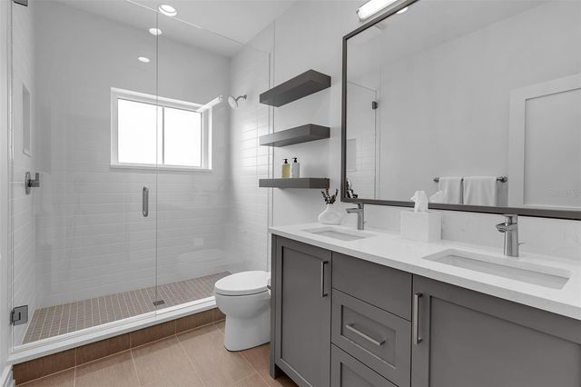 943 POMELO PLACE, Sarasota, FL 34236