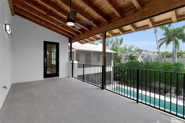 943 POMELO PLACE, Sarasota, FL 34236