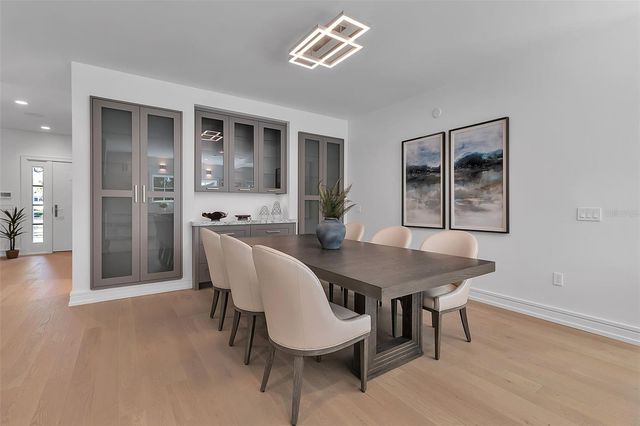 943 POMELO PLACE, Sarasota, FL 34236