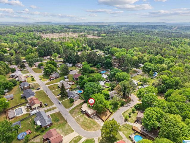6766 SUNNY DELL DRIVE, Bessemer, AL 35023