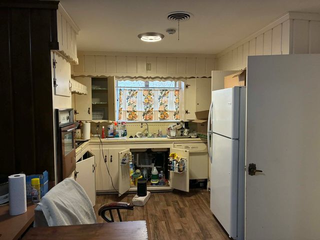 2421 Shalon Avenue, Fort Worth, TX 76112